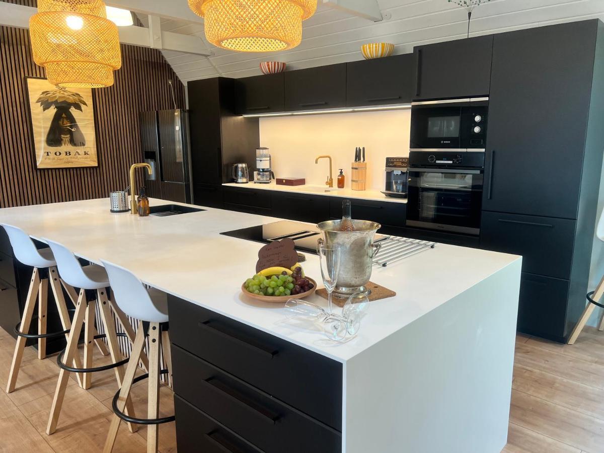 Storre Luksus Hus Ved Assens Apartamento Exterior foto